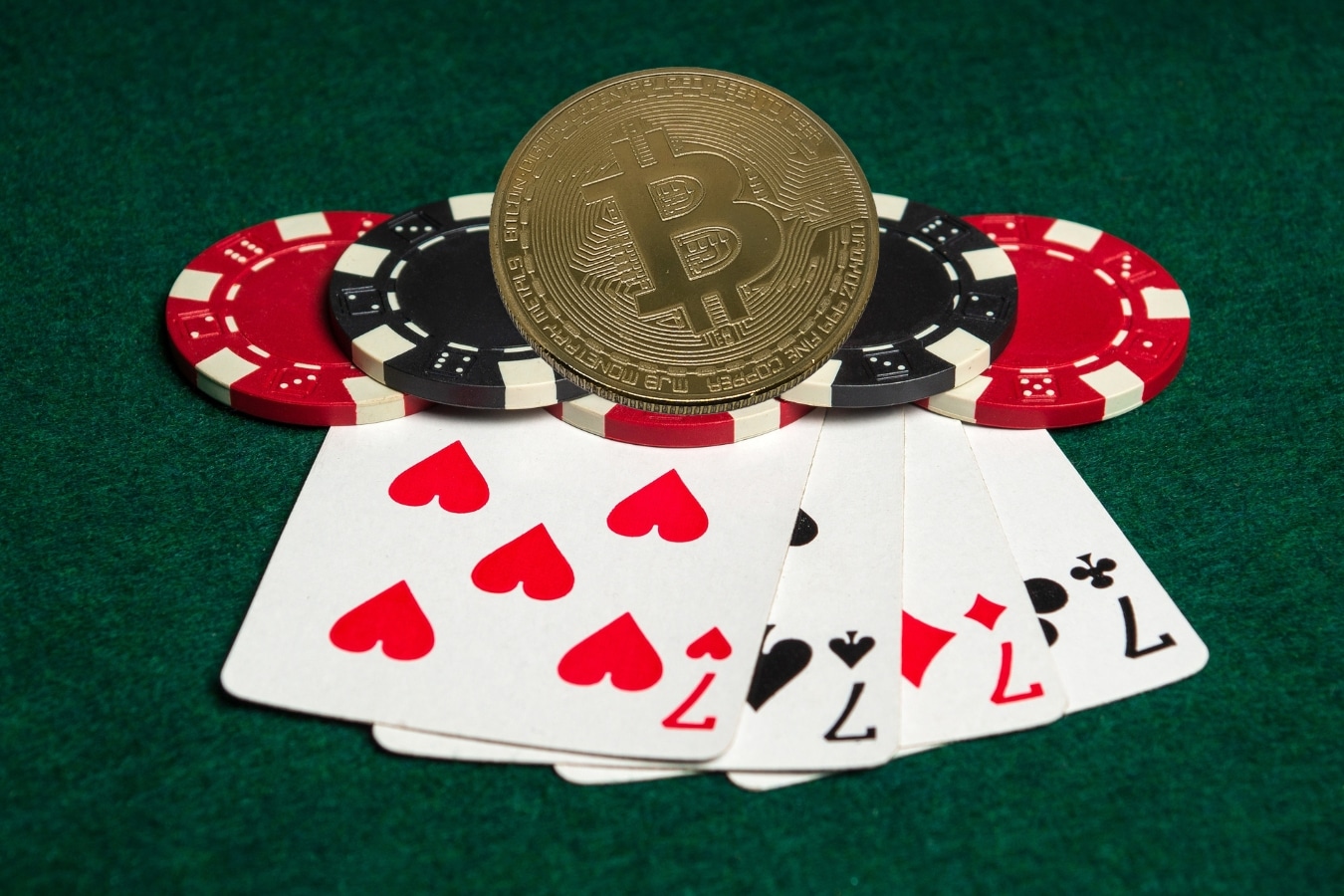Bitcoin poker bonuses every player should know